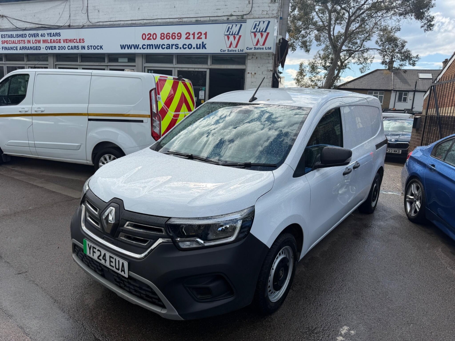 Renault Kangoo 2024 - Vans & Commercial Vehicles in Sutton