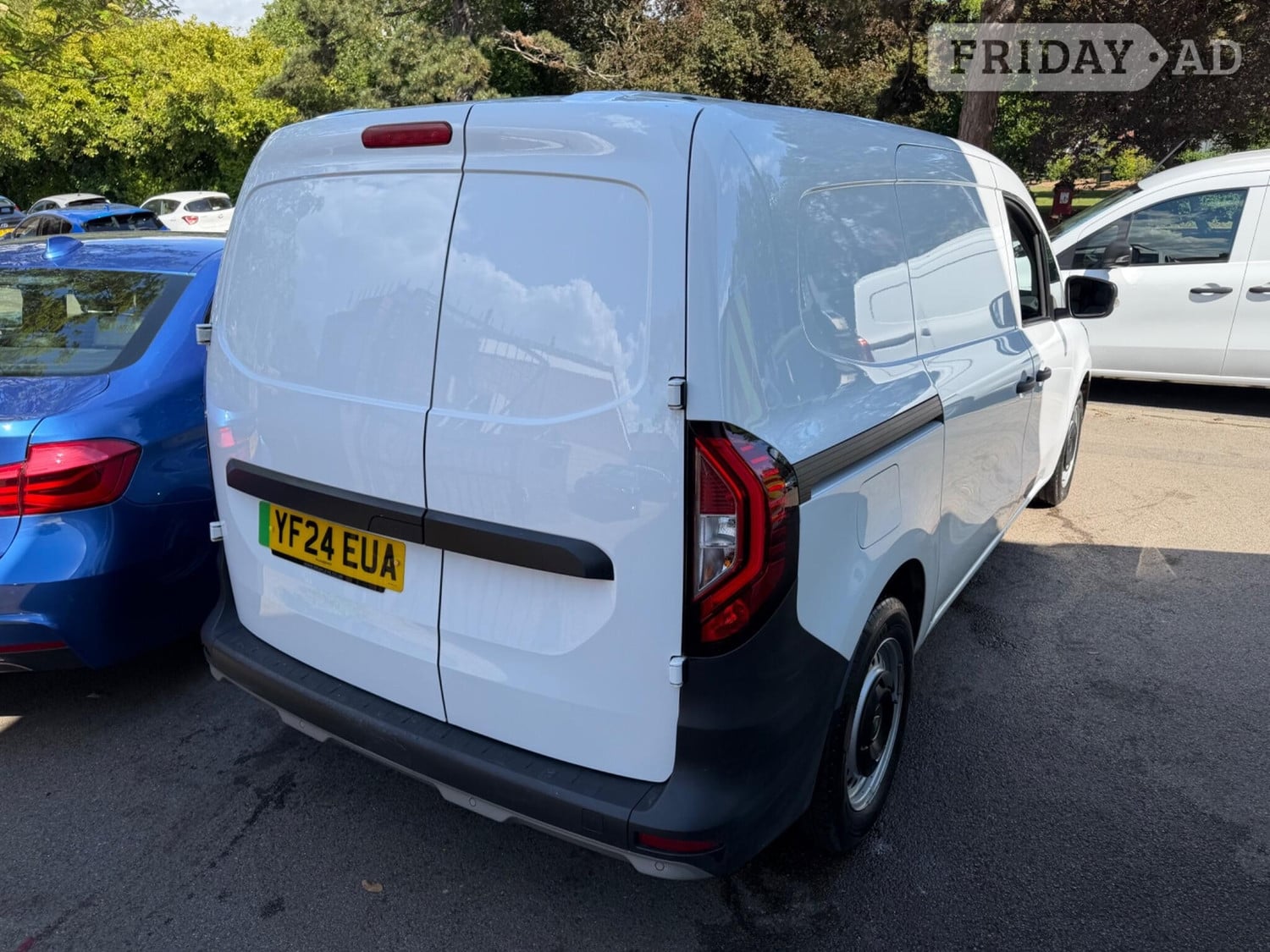 Renault Kangoo Sutton