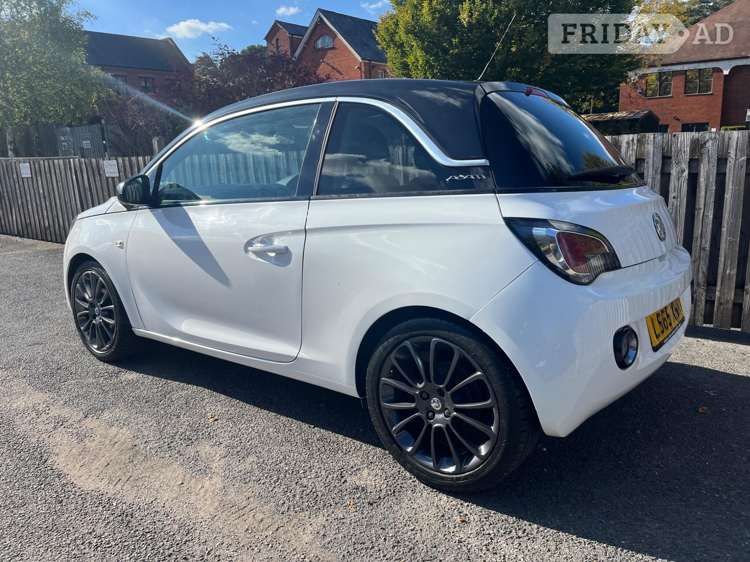[ berth ]Vauxhall Adam