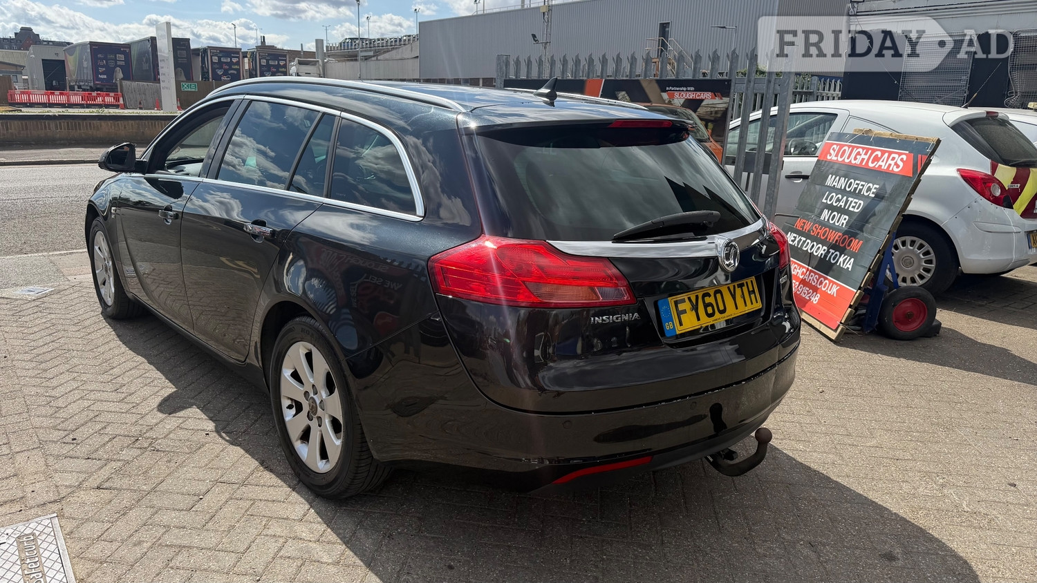 [ berth ]Vauxhall Insignia