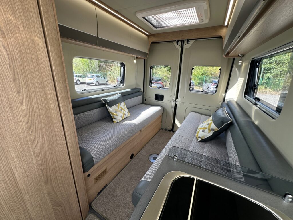 Auto-Trail V-Line 660 Llanelli