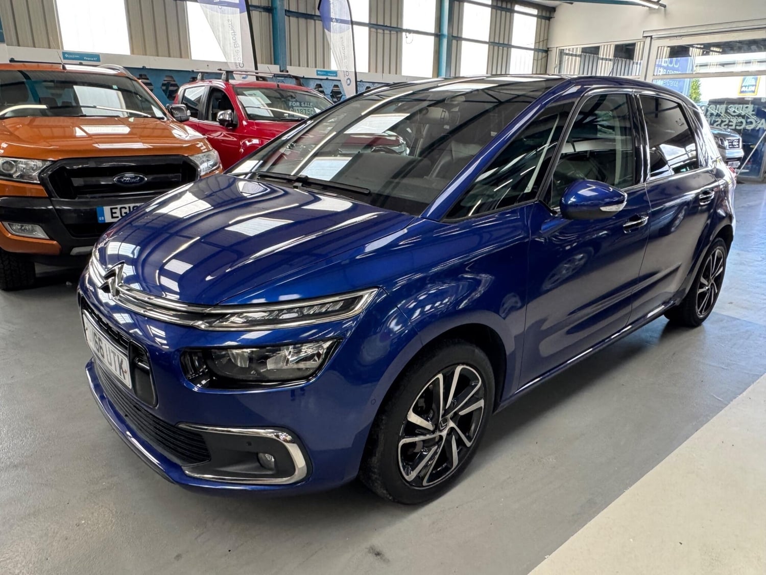 [ berth ]Citroen C4 Picasso