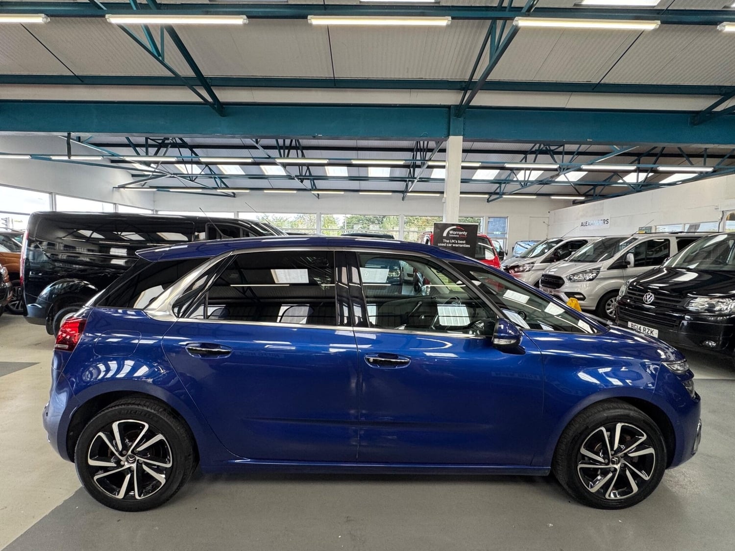 Citroen C4 Picasso 2016 - Cars in Bolton