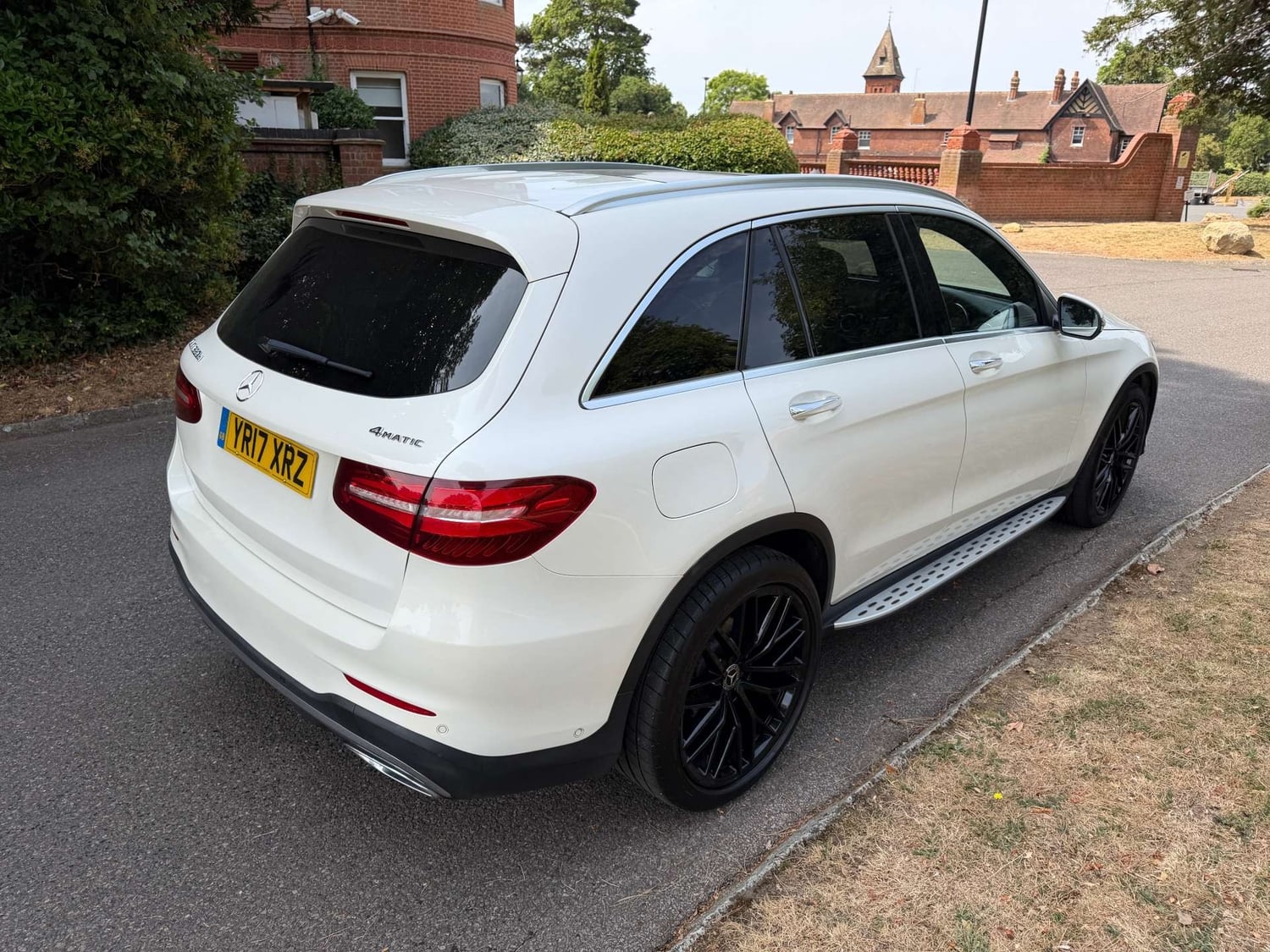 Mercedes-Benz GLC Leatherhead