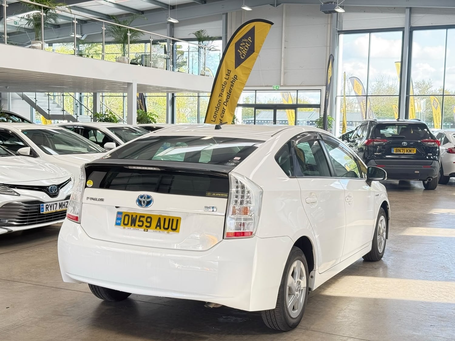 [ berth ]Toyota Prius