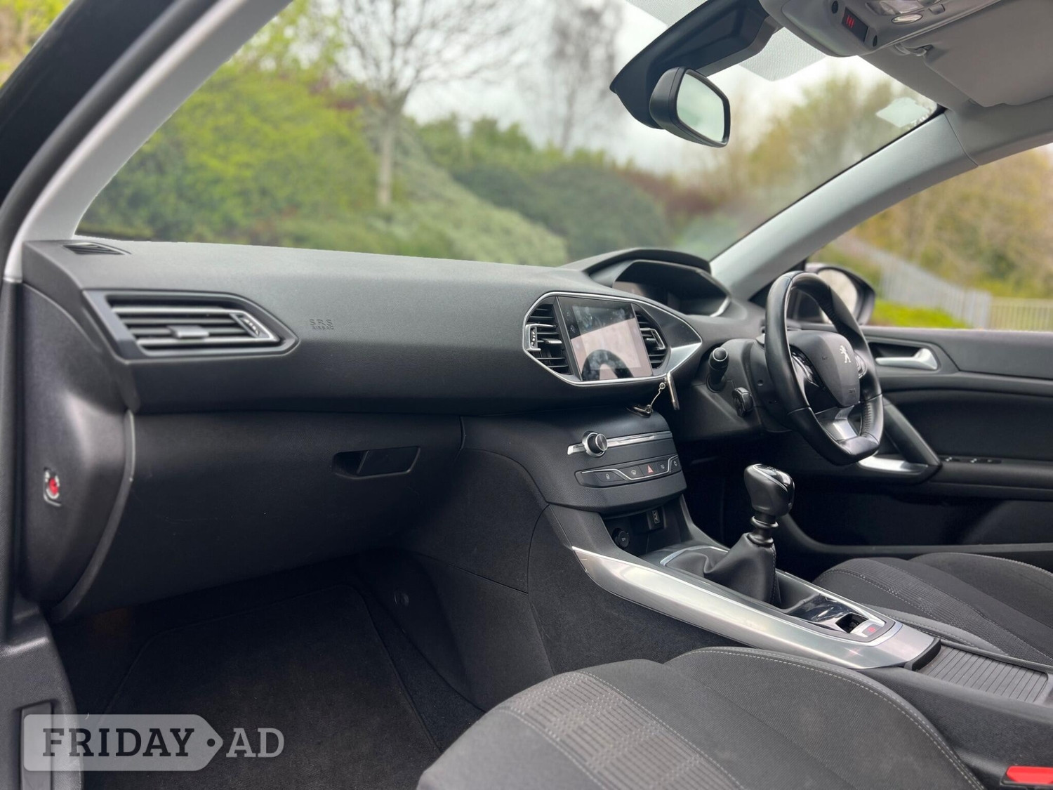 Peugeot 308 SW 2020 - Cars