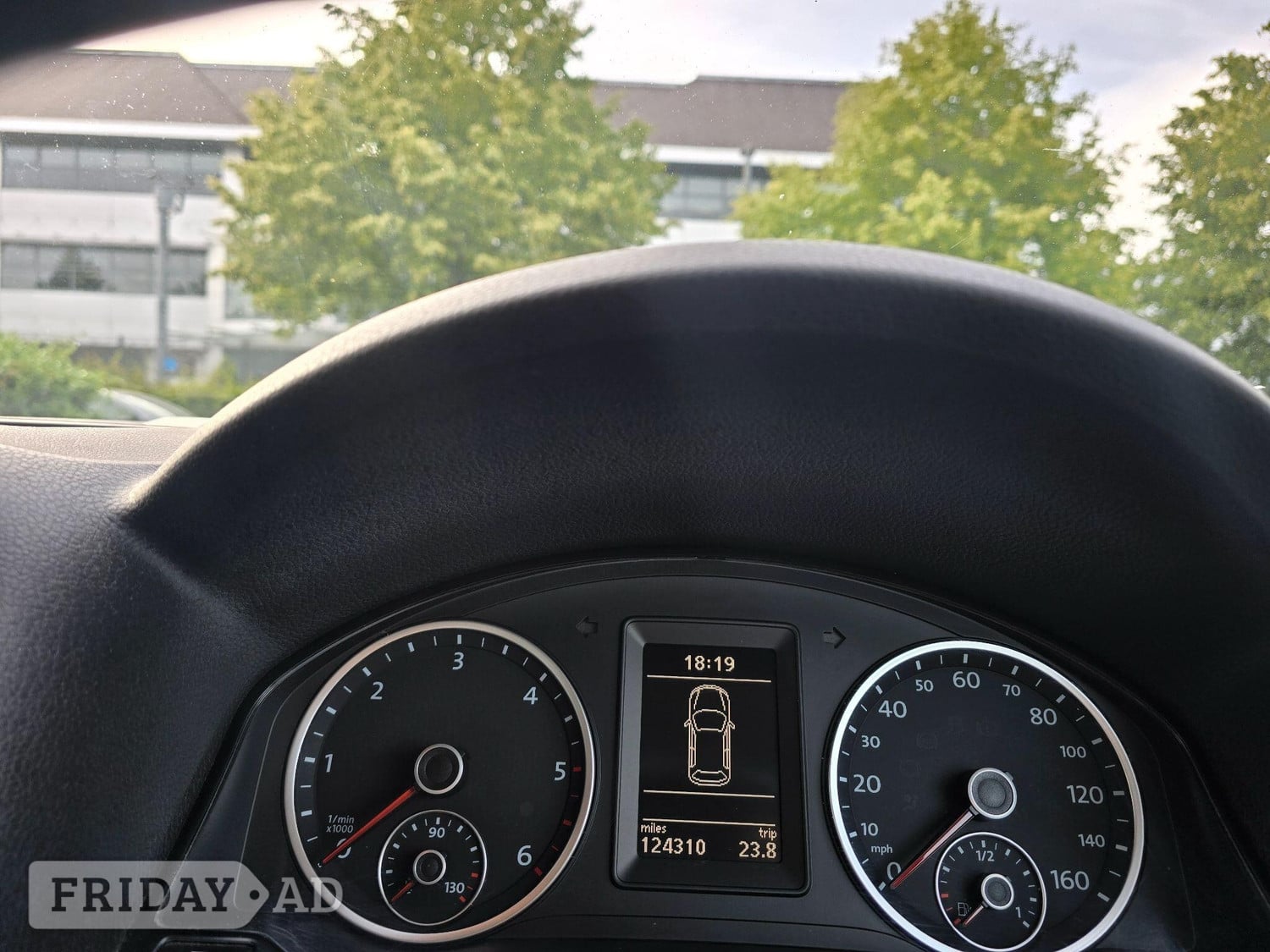 [ berth ]Volkswagen Tiguan