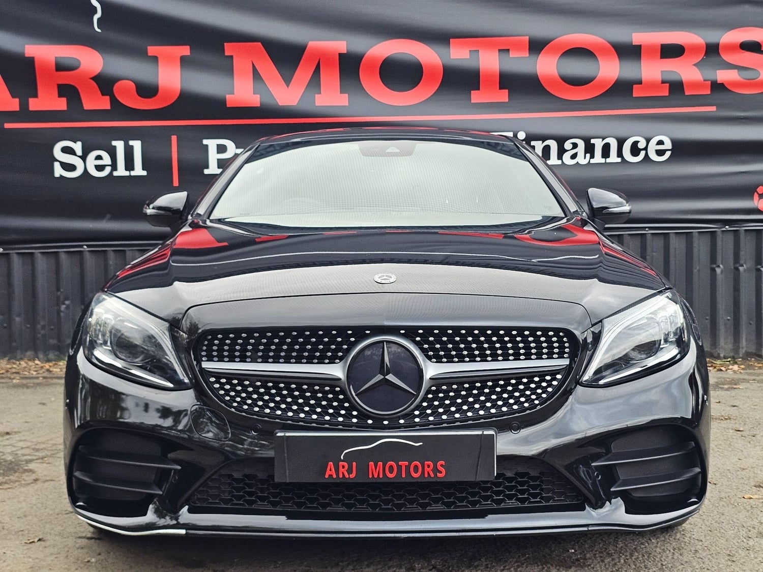 Mercedes-Benz C Class 2019 - Cars