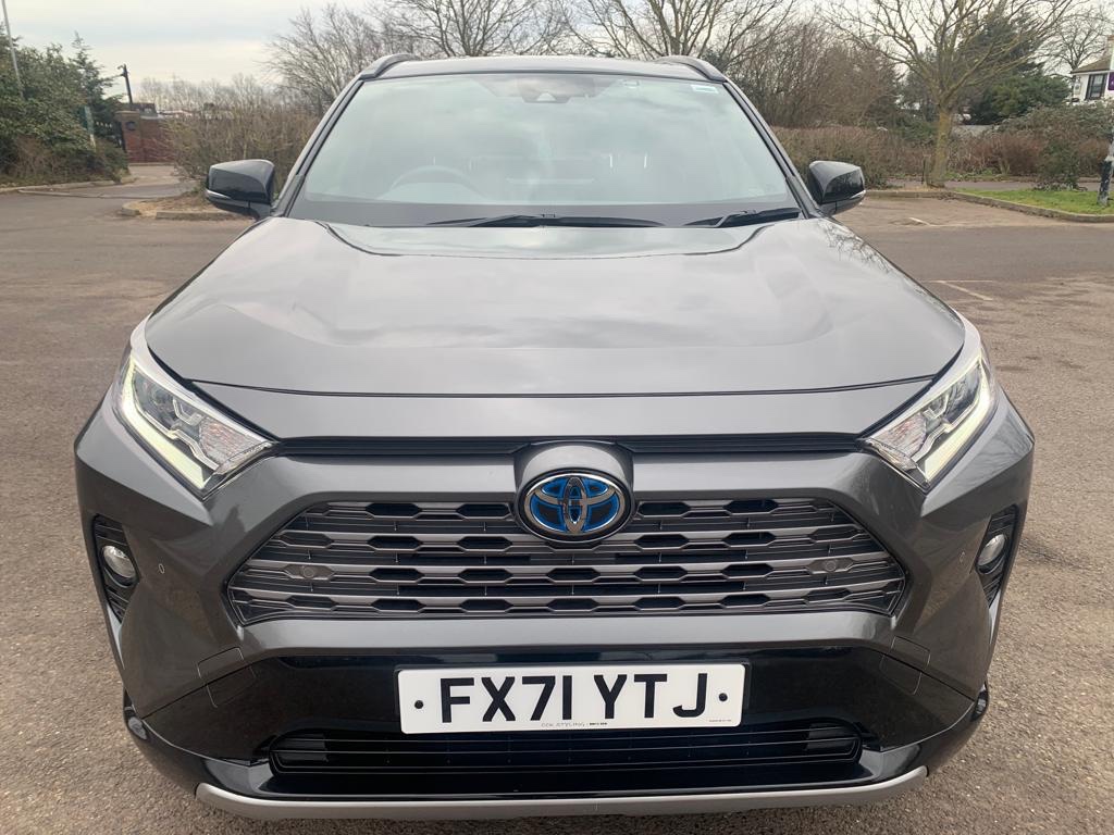 Toyota RAV4 2021 - Cars in Gillingham