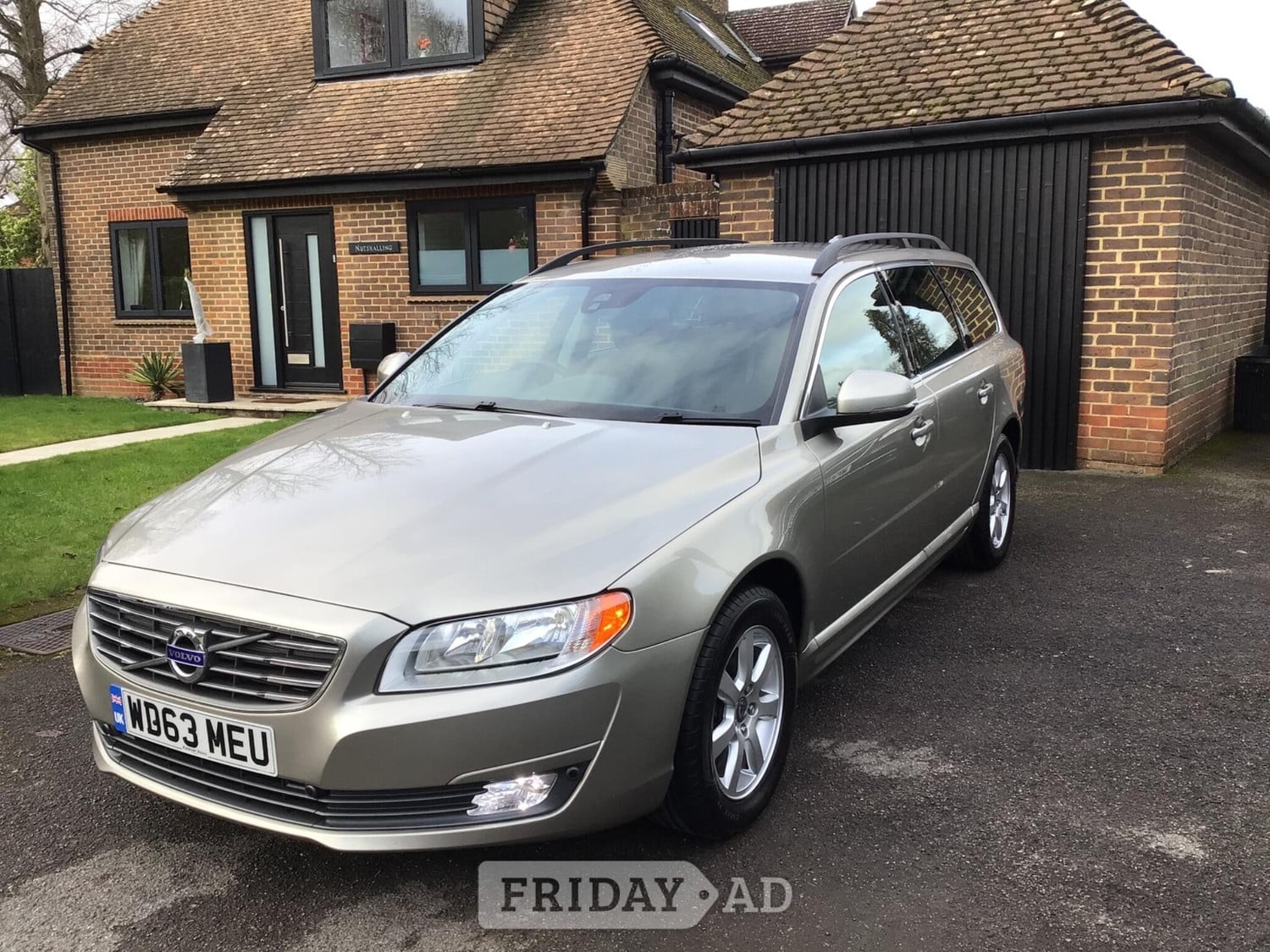 [ berth ]Volvo V70