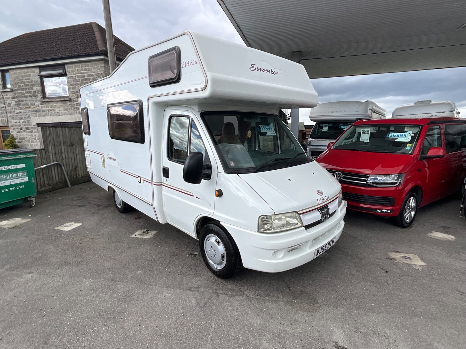[ berth ]Elddis Sunseeker 300