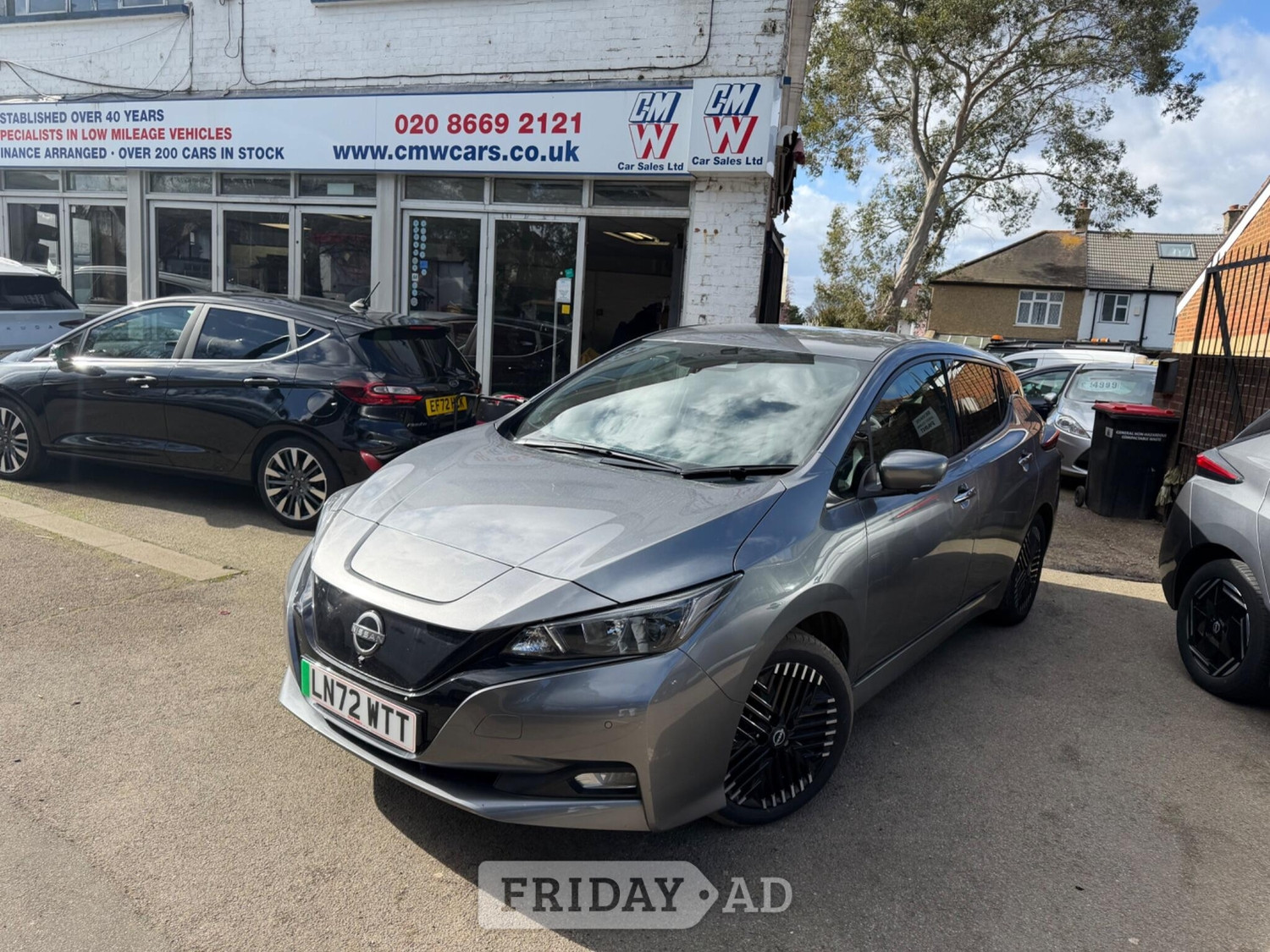 Nissan LEAF 2022 in Sutton