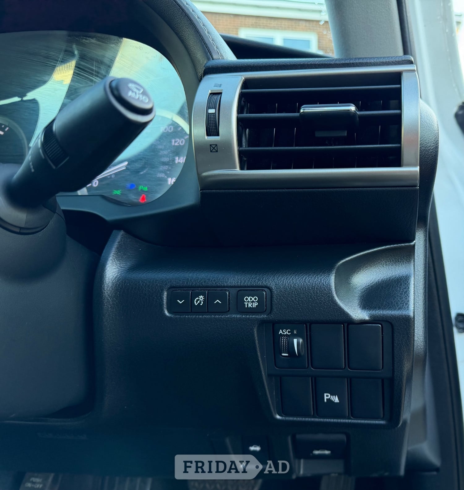 Lexus IS 2015 - Cars in Havering