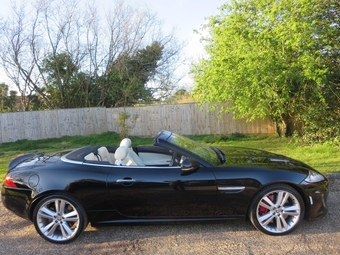 Jaguar XKR 2012