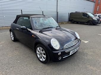 Mini Convertible 2006