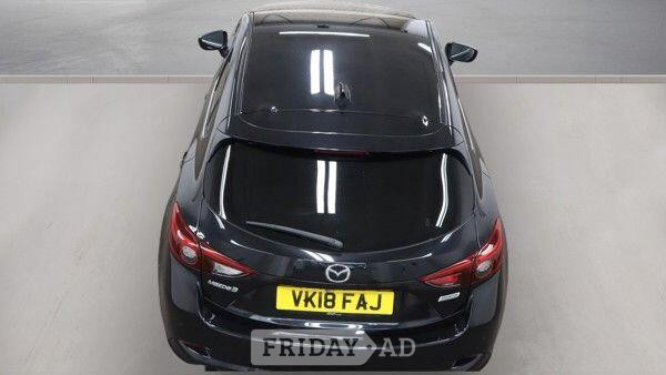 Mazda 3 2018 - Cars in Hillingdon