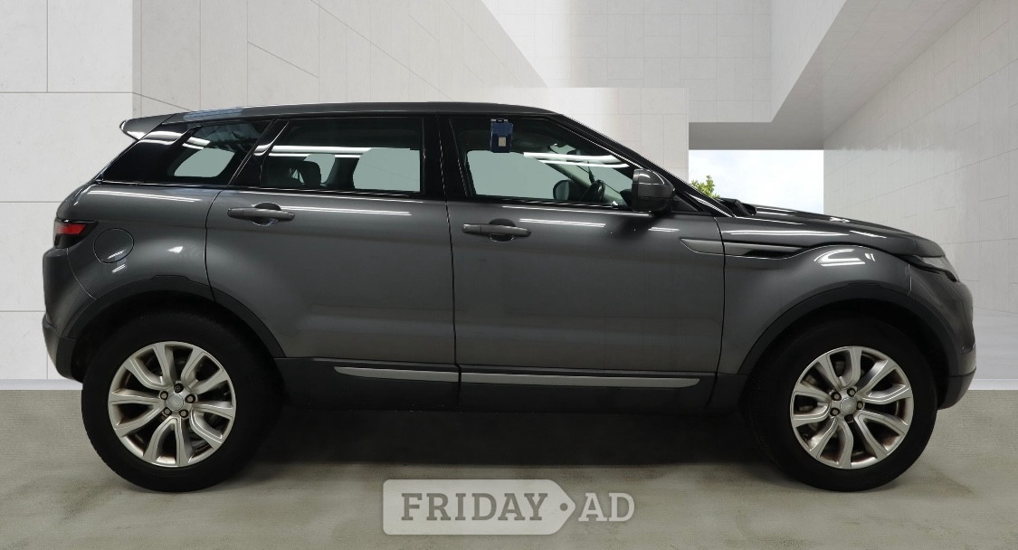 [ berth ]Land Rover Range Rover Evoque