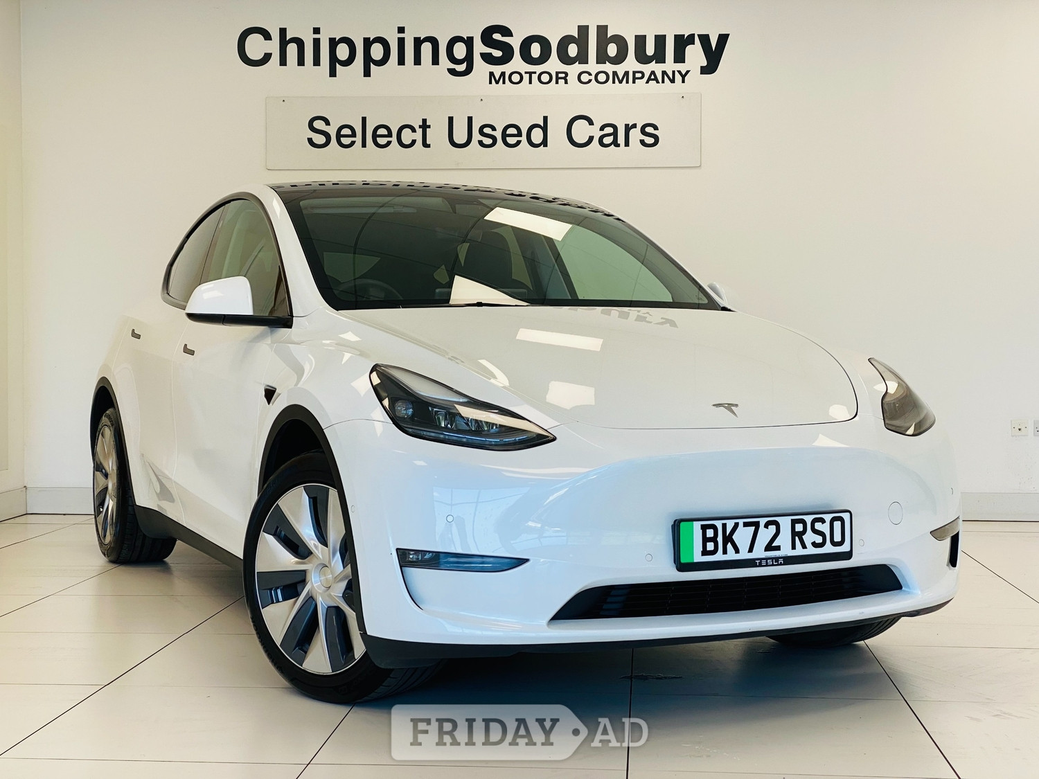 Tesla Model Y 2022 in Bristol