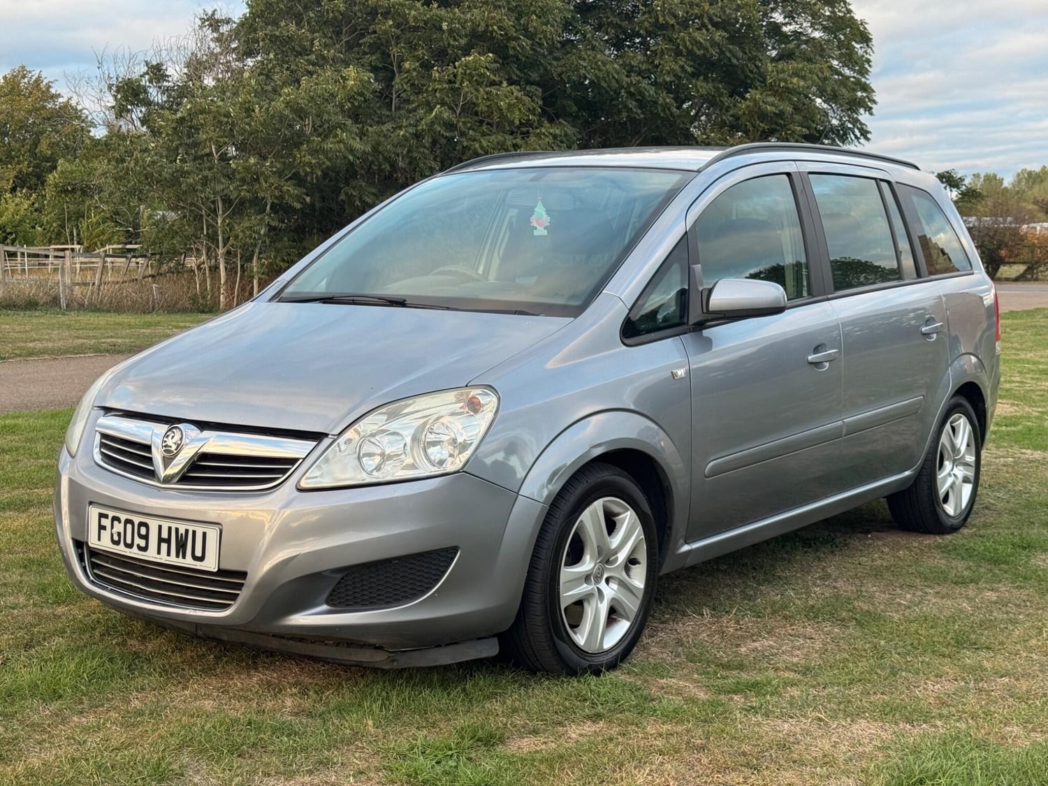 Vauxhall Zafira Bedford