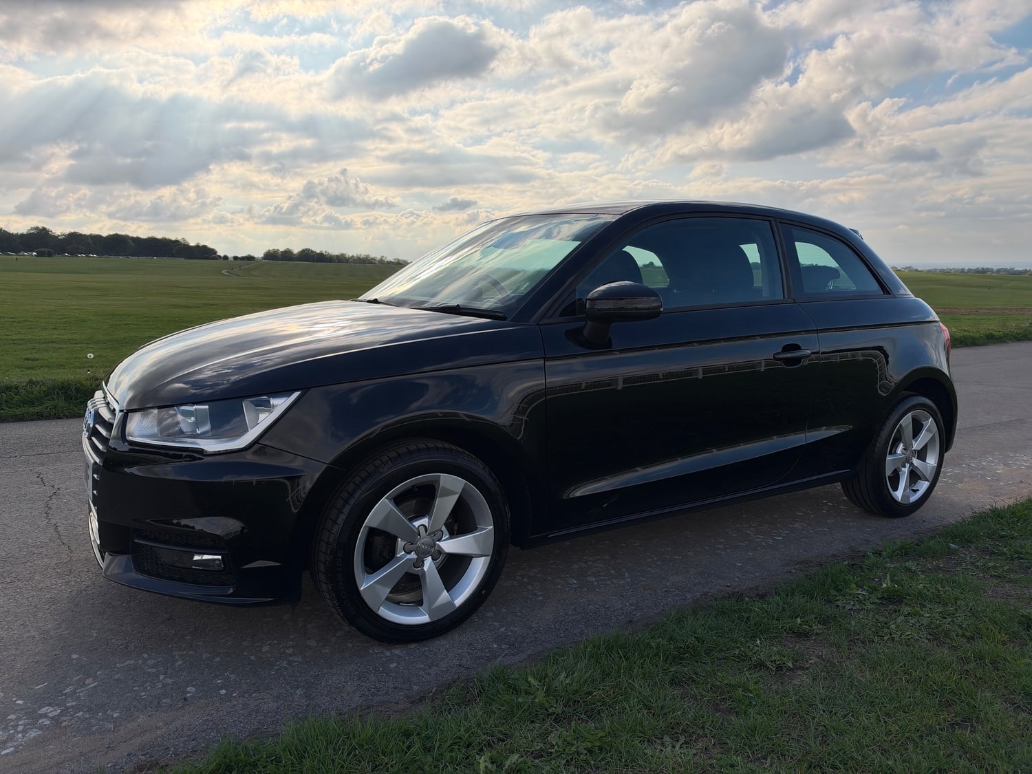 Audi A1 2018 - Cars