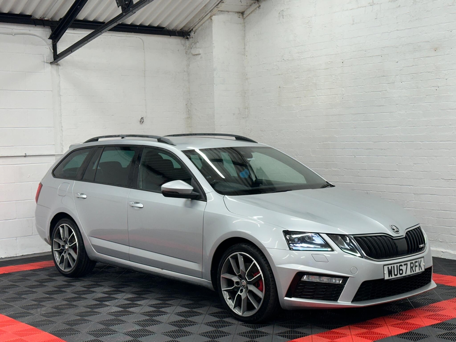 Skoda Octavia 2017 - Cars in Birmingham