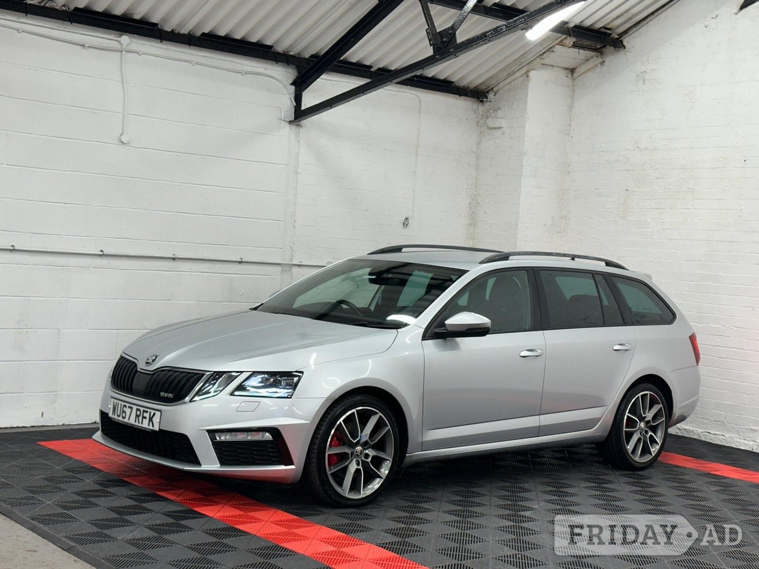 Skoda Octavia 2017 - Cars