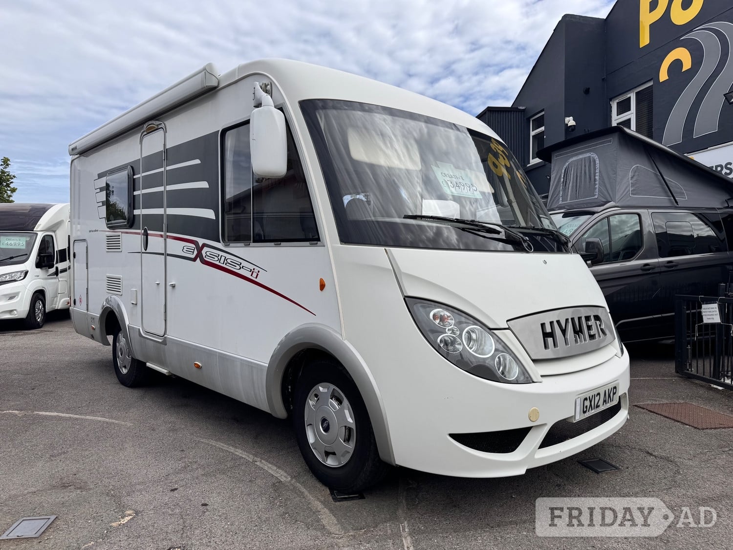 Hymer Exsis i 512 Gosport