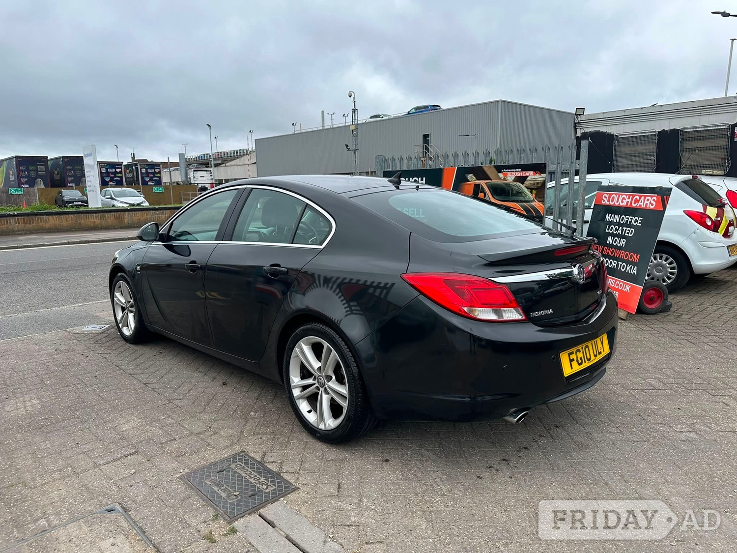 [ berth ]Vauxhall Insignia