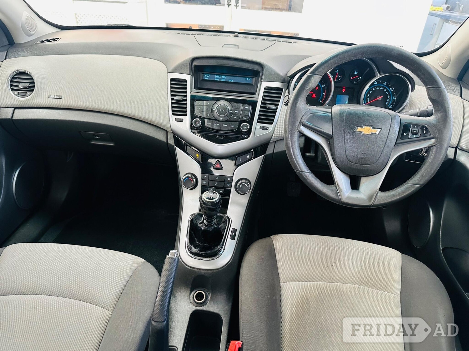 [ berth ]Chevrolet Cruze