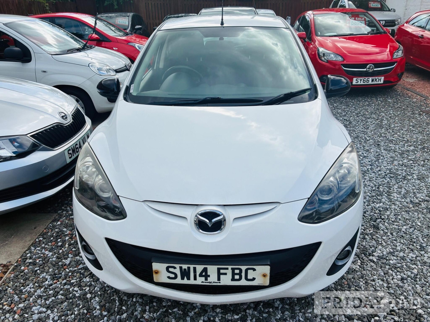 [ berth ]Mazda Mazda2