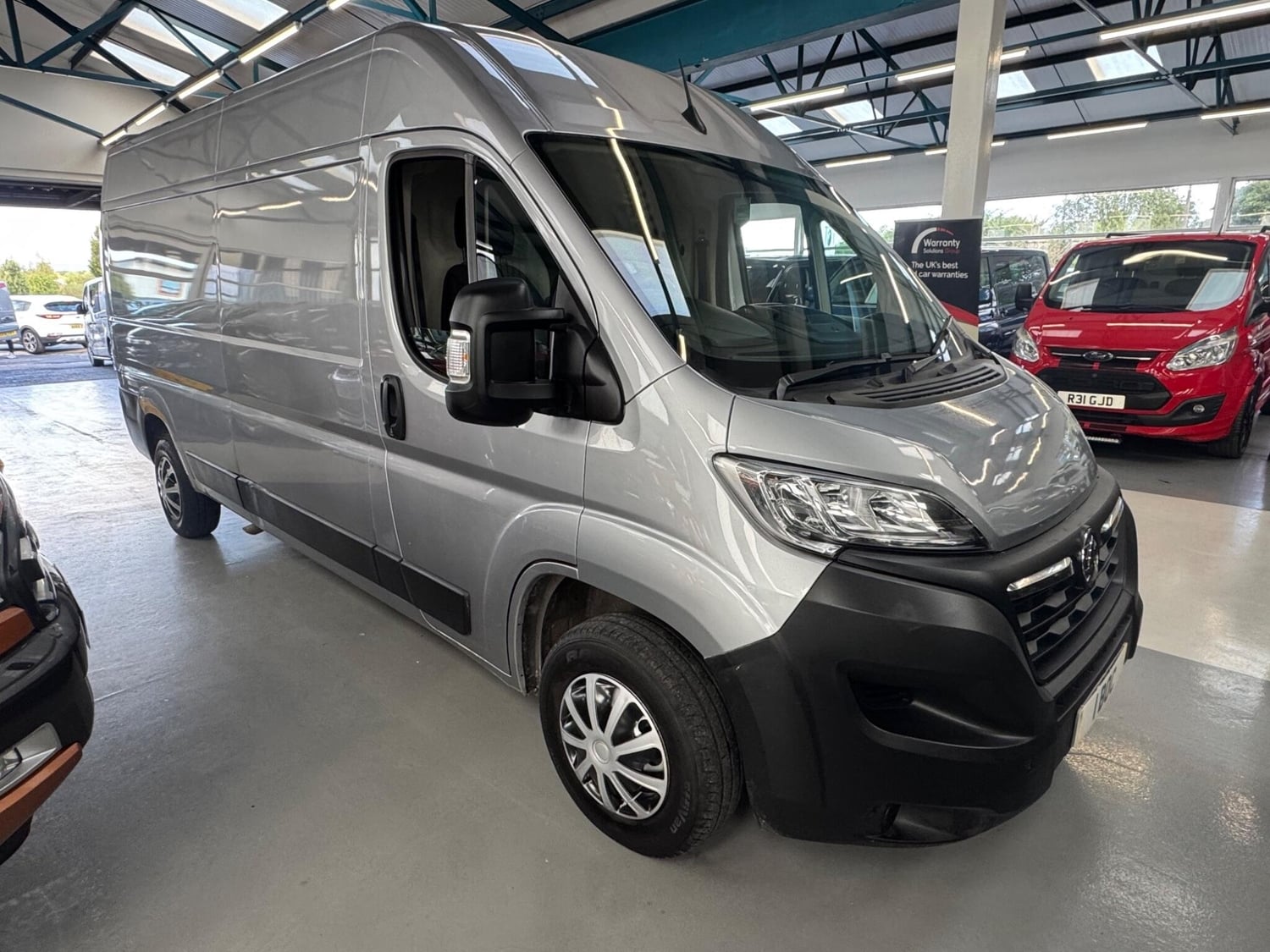 [ berth ]Vauxhall Movano