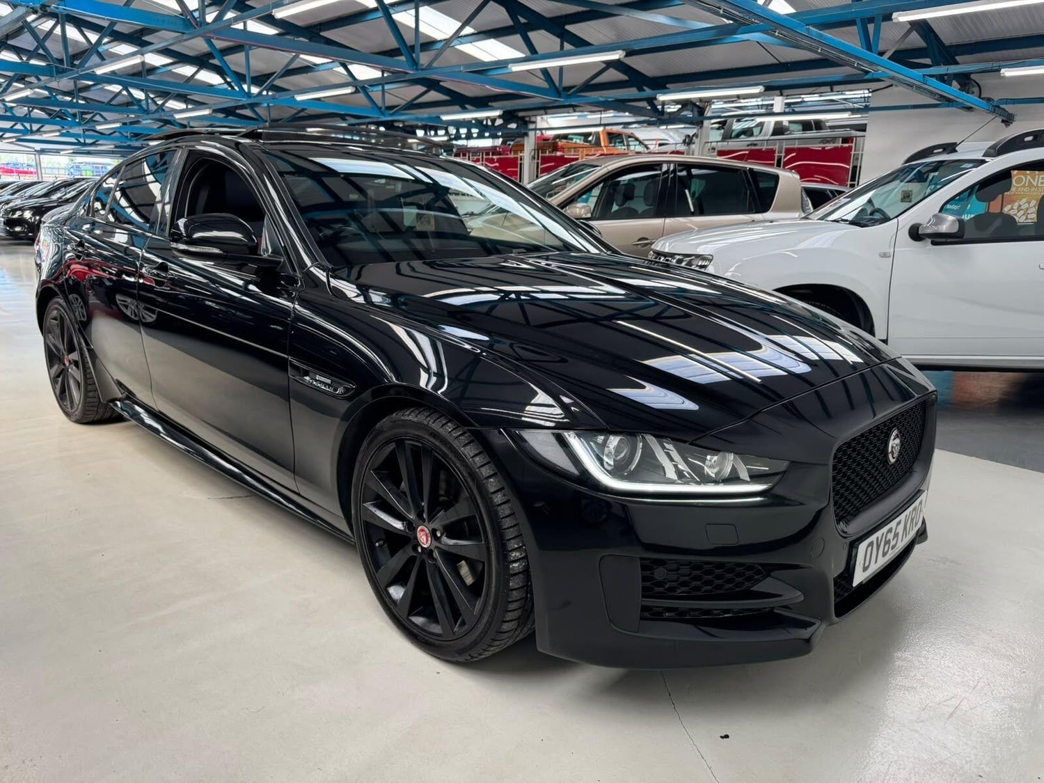 Jaguar XE Bolton