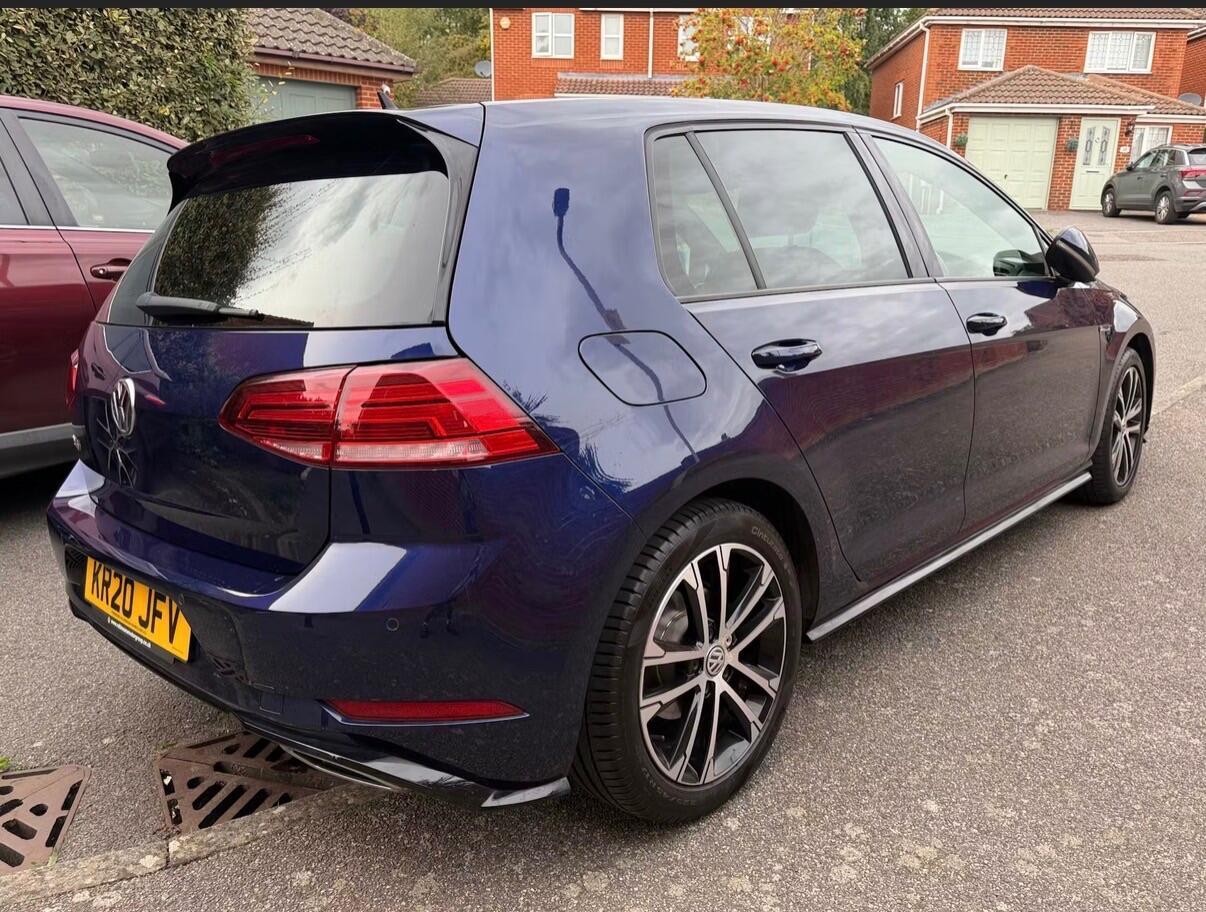 [ berth ]Volkswagen Golf