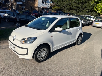 Volkswagen UP! 2014