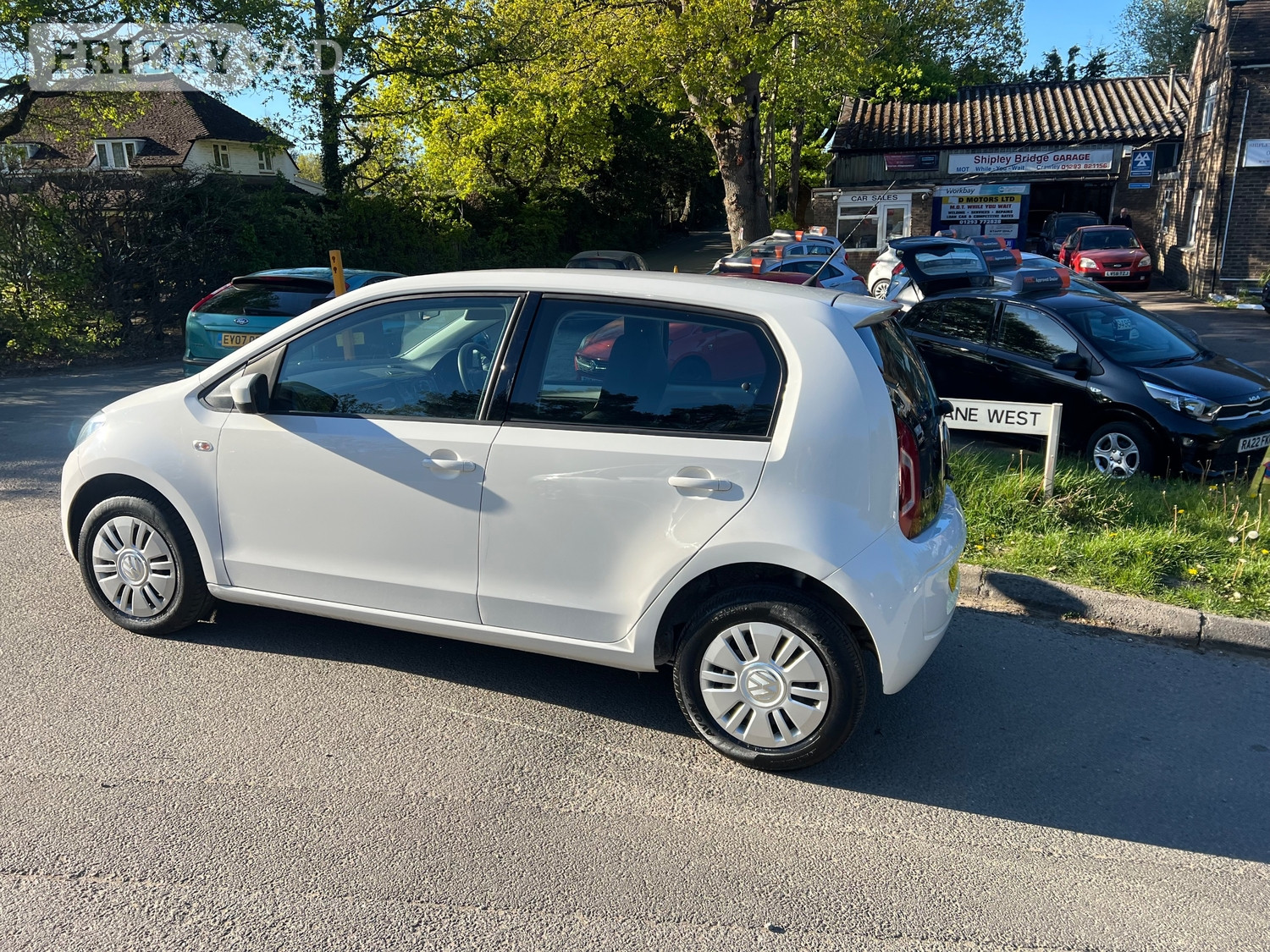 Volkswagen UP! 2014 - Cars in Horley