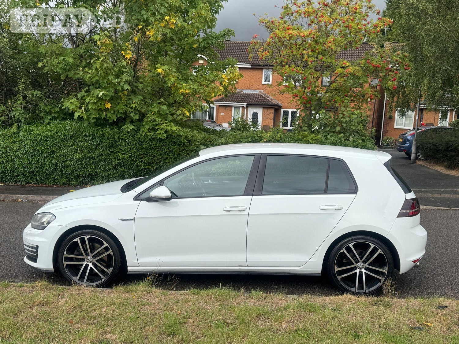 Volkswagen Golf 2013 - Cars in Birmingham