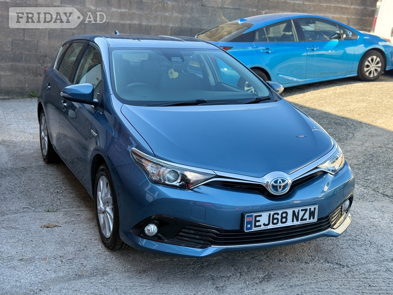 [ berth ]Toyota Auris