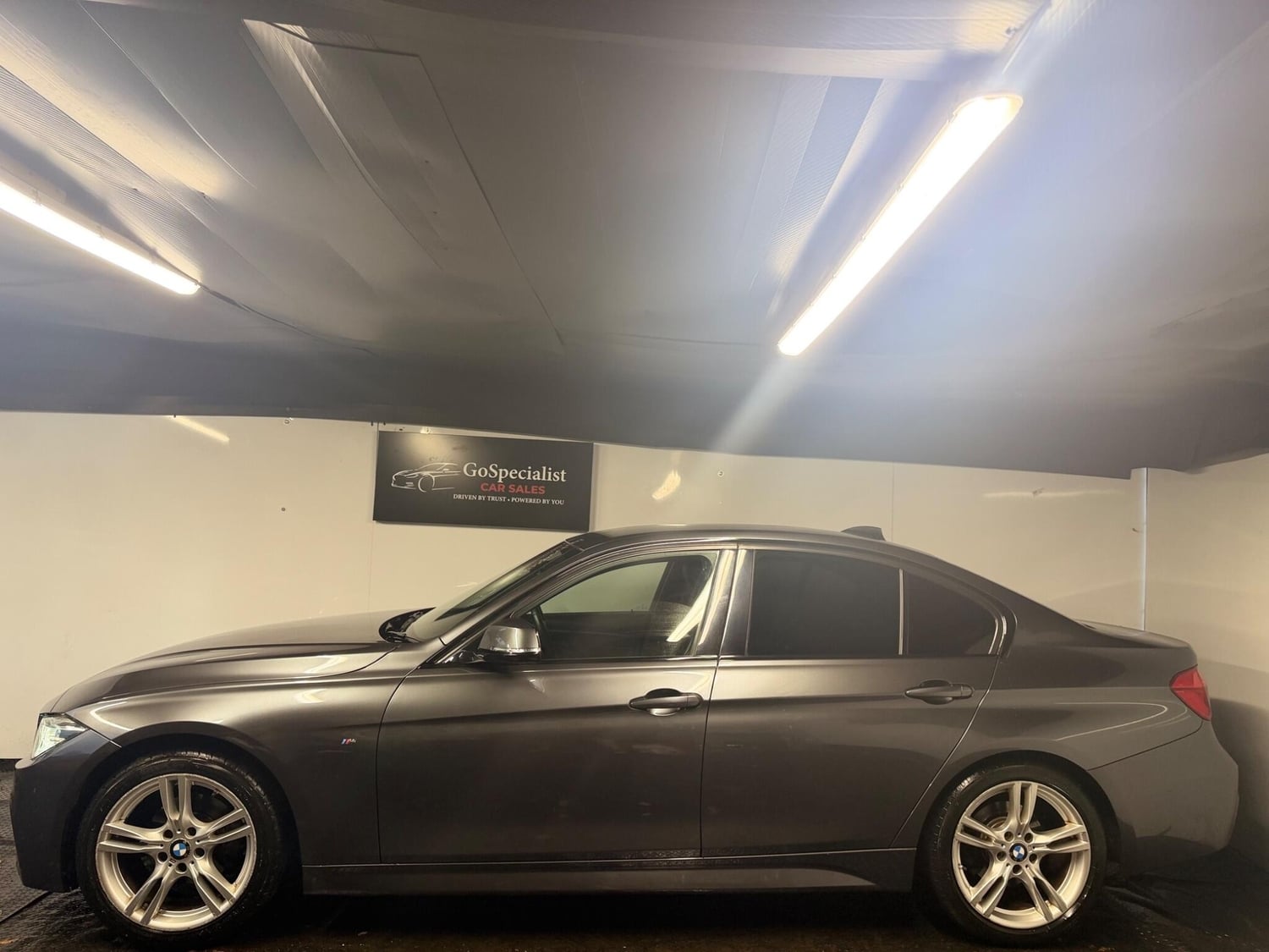 [ berth ]BMW 3 Series