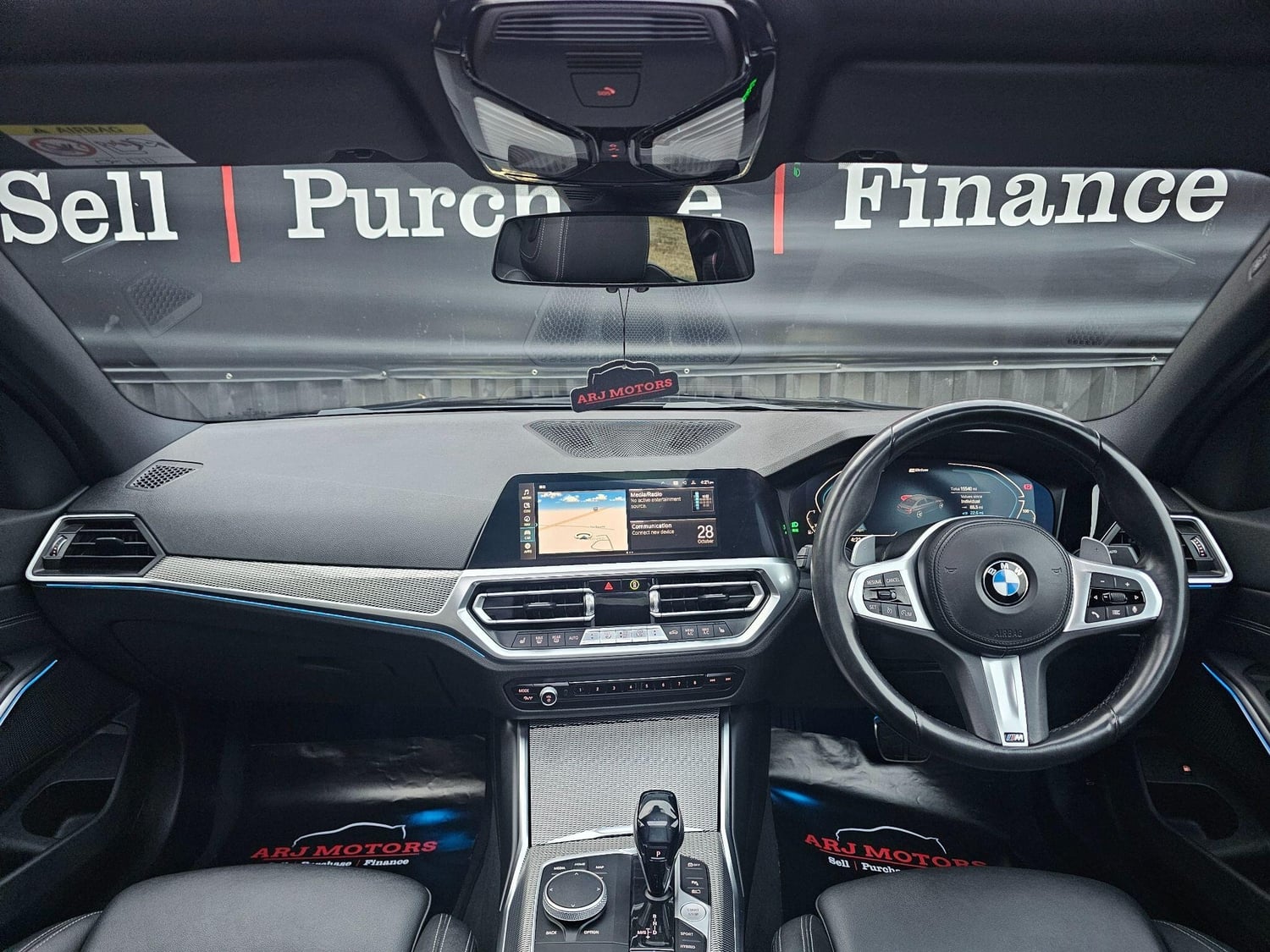 [ berth ]BMW 3 Series