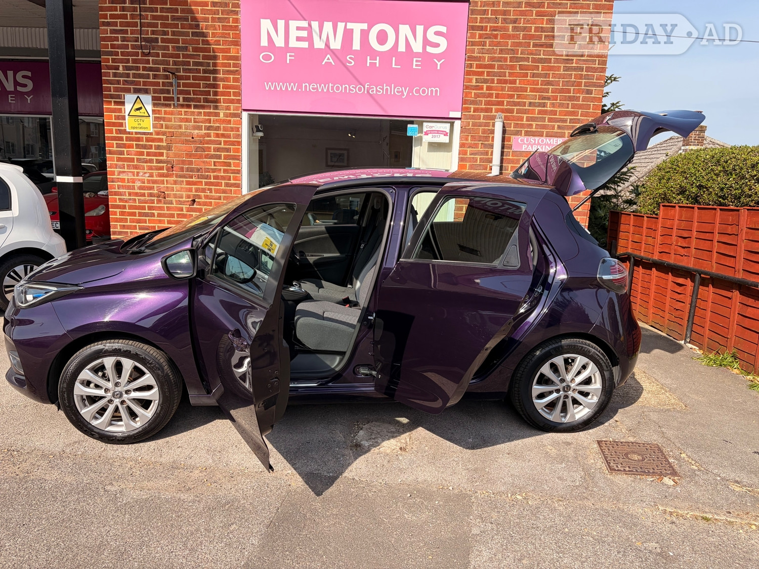 [ berth ]Renault Zoe