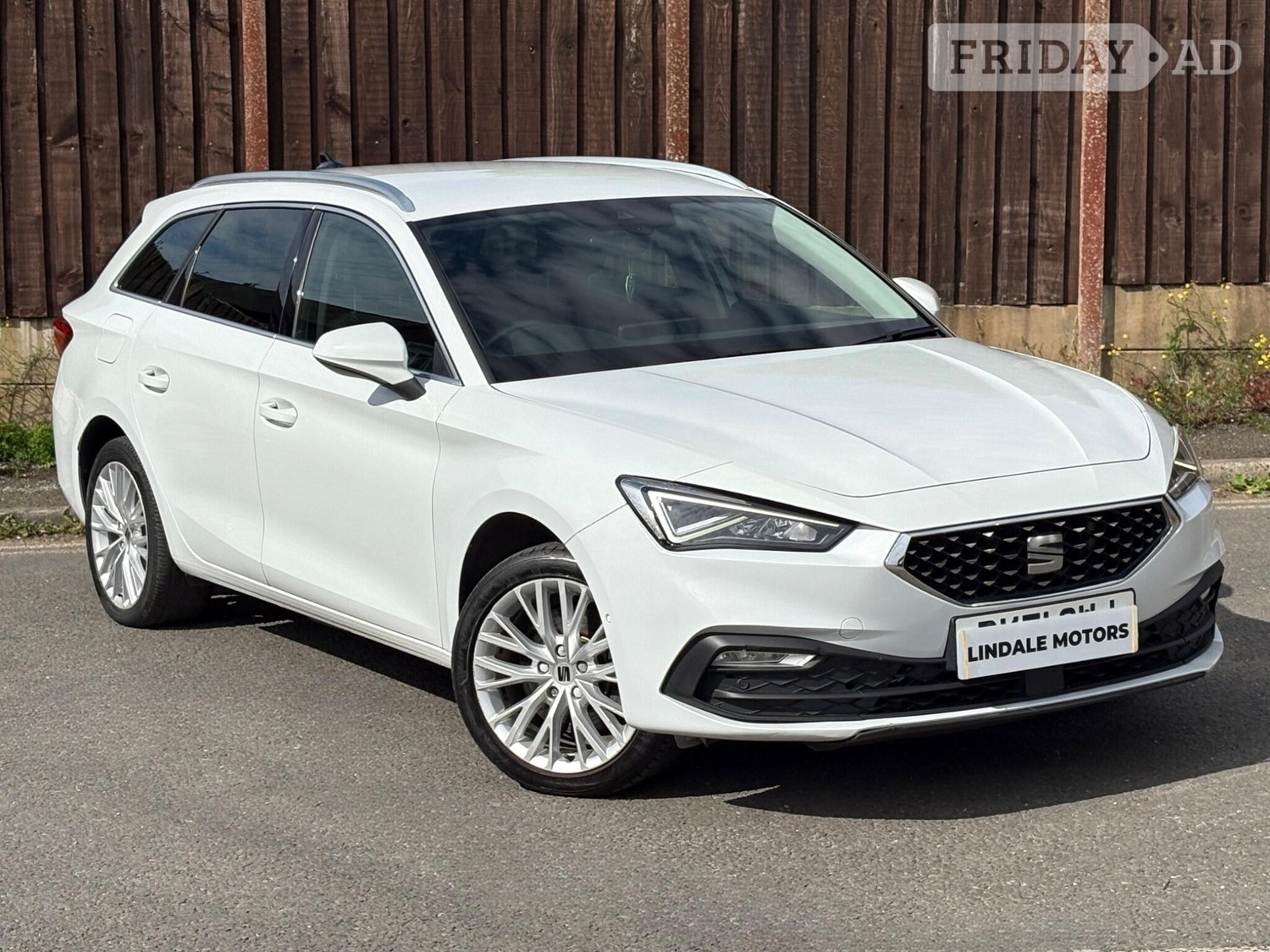 SEAT Leon 2021 in Oldham