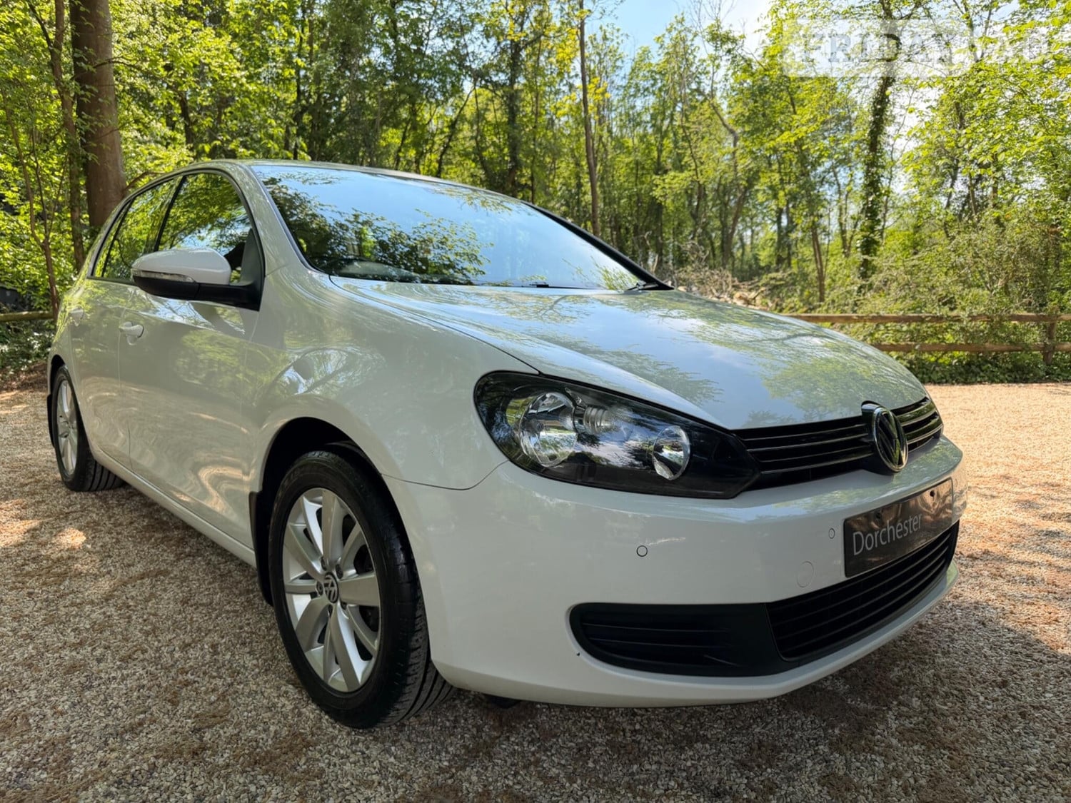 Volkswagen Golf 2011 - Cars