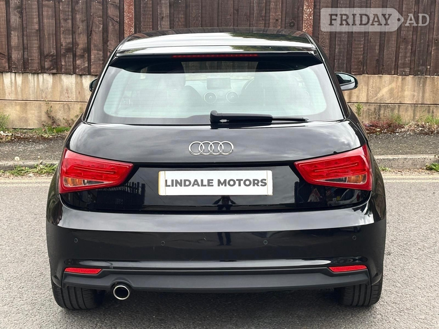 [ berth ]Audi A1