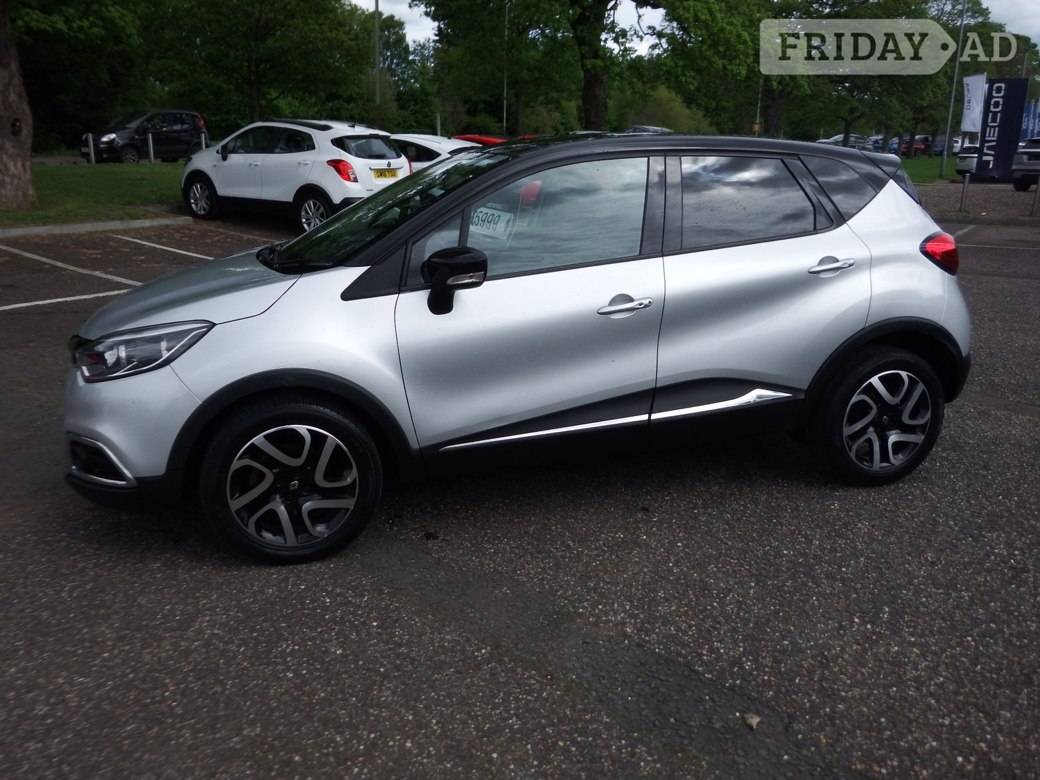 [ berth ]Renault Captur