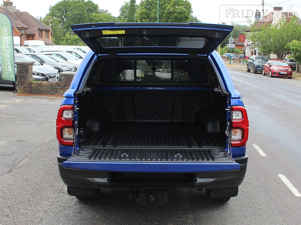 Toyota Hilux 2024 - Vans & Commercial Vehicles in Hassocks