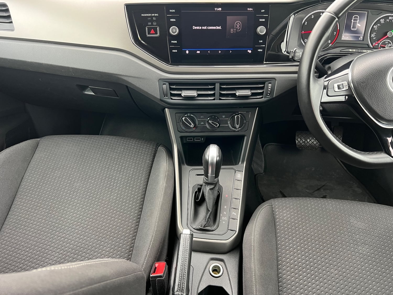 Volkswagen Polo 2018 - Cars