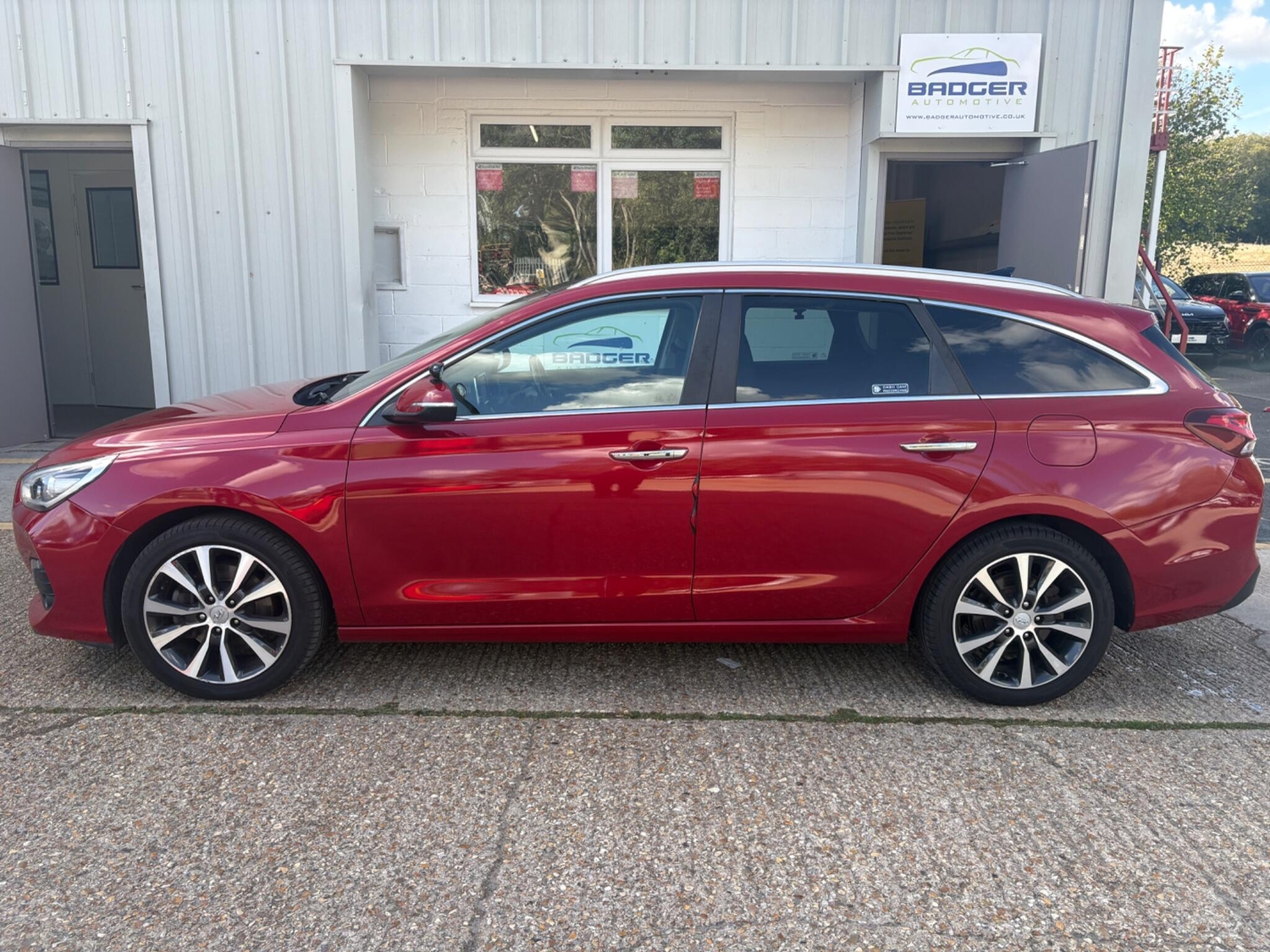 [ berth ]Hyundai i30