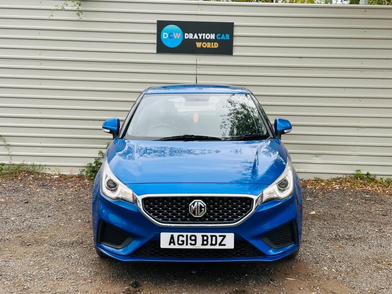 [ berth ]MG MG3