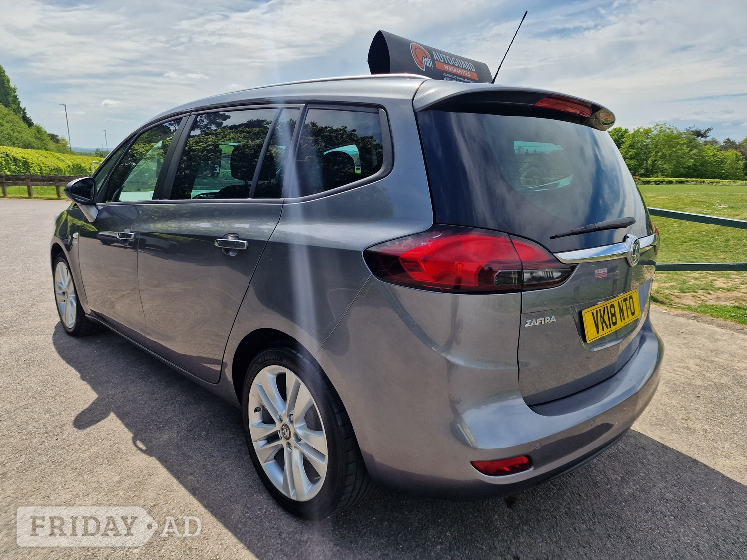 Vauxhall Zafira Tourer 2018 - Cars in Heathfield