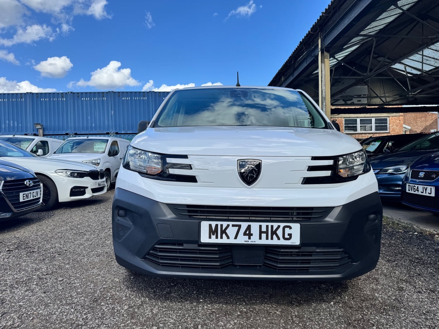 [ berth ]Peugeot Partner